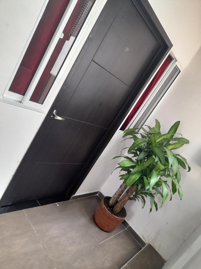 Apartaestudios El Jardin 2 Кали Номер фото