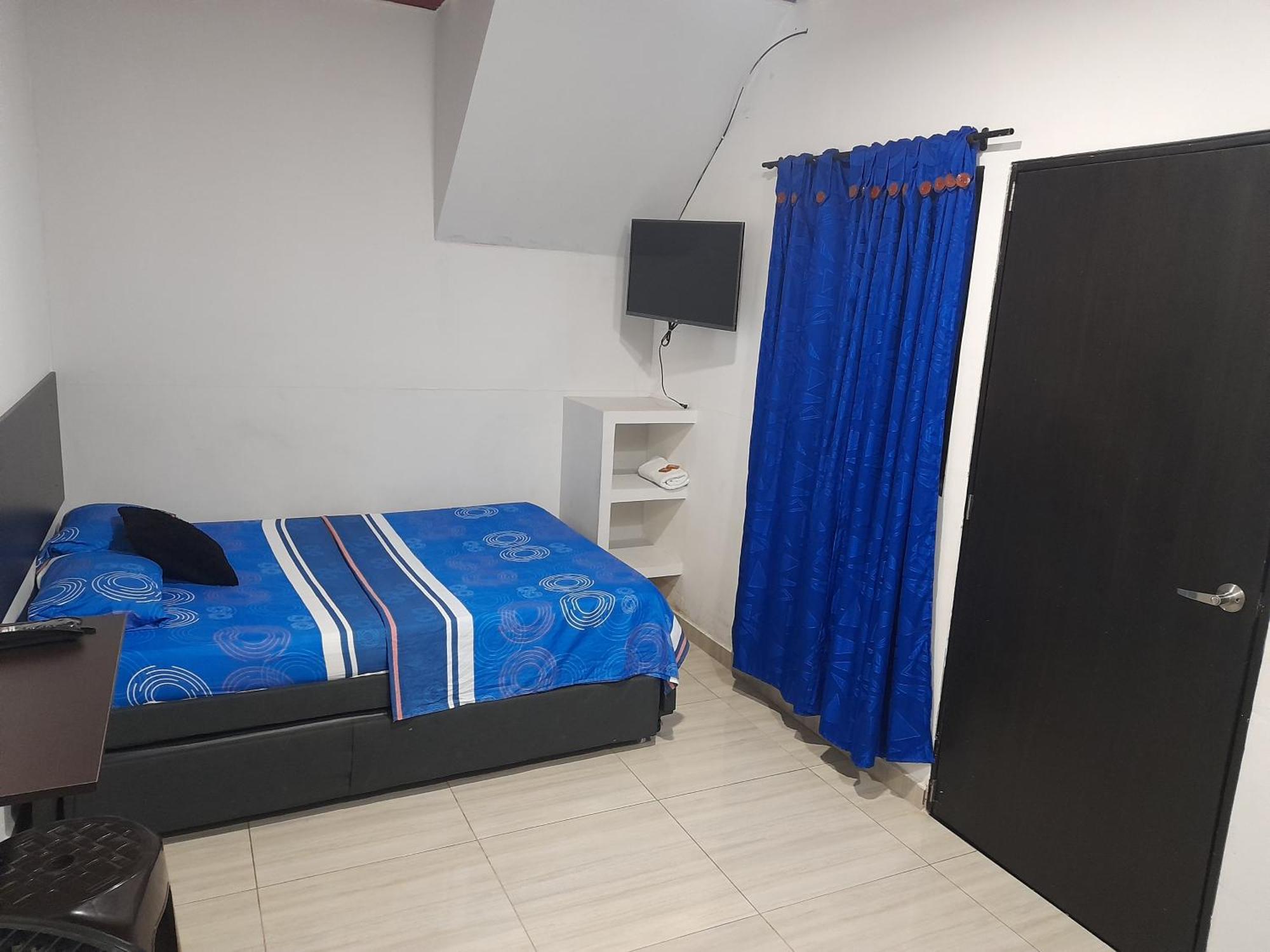 Apartaestudios El Jardin 2 Кали Экстерьер фото