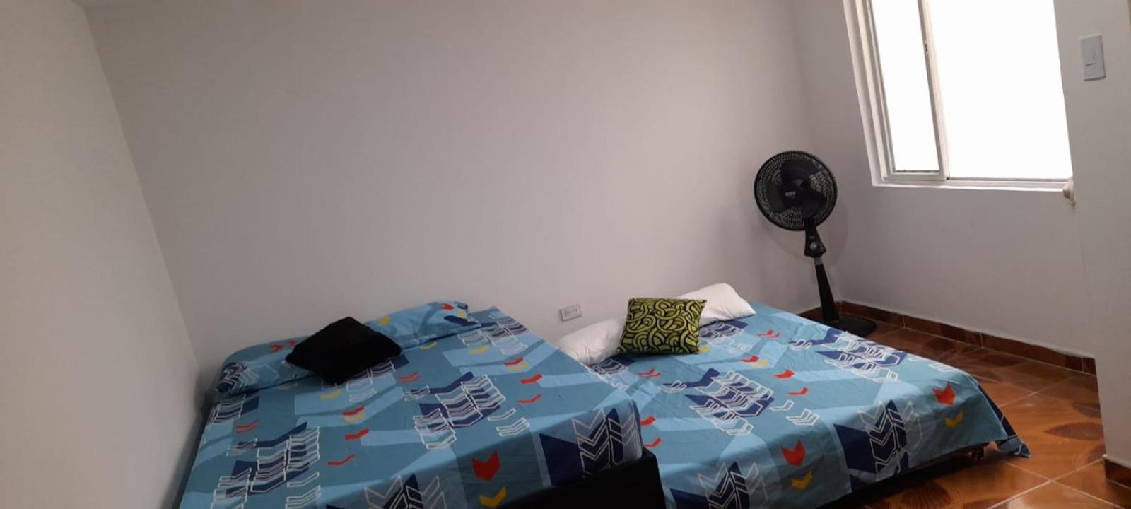 Apartaestudios El Jardin 2 Кали Номер фото