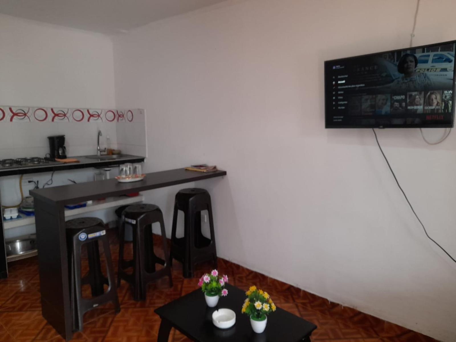 Apartaestudios El Jardin 2 Кали Экстерьер фото